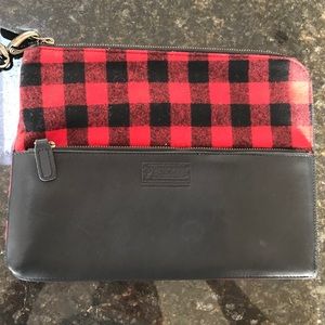 Pendleton The Portland Collection Wristlet Clutch